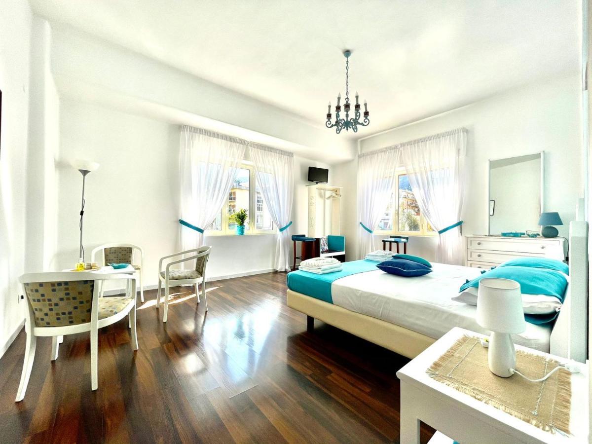 B&B Tina ปิอาโนดิซอร์เรนโต ภายนอก รูปภาพ